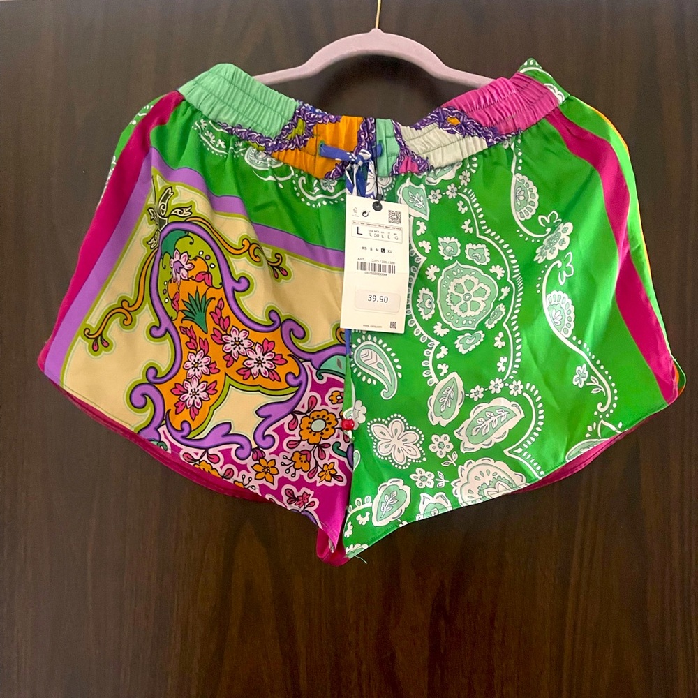 Zara Bandana printed shorts